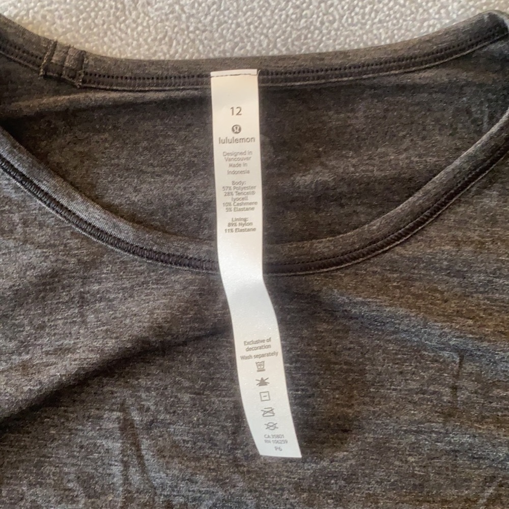 Lululemon Without Pause Ls Top - image 6